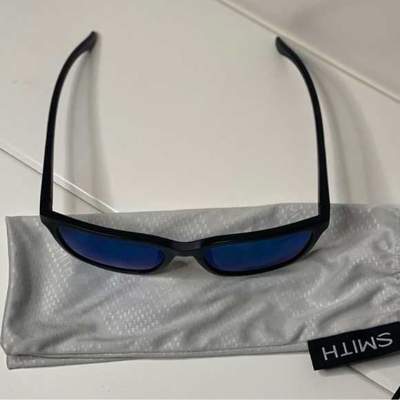 Smith - ChromaPop, Shoutout Sunglasses, Black Matte - Great condition - Picture 8 of 11